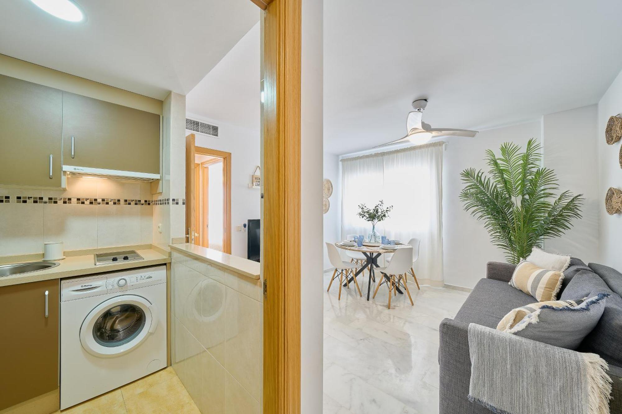Fuengirola Beach Apartment By Stay Belonio 外观 照片